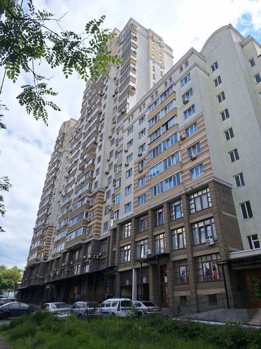 Без%. Продам 2х кімнатну квартиру по просп. Науки 30 в Голосіївському районі