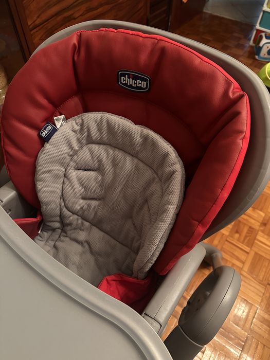 Cadeira de Refeição chicco como novo