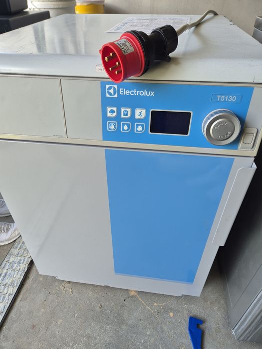 Suszarka przemysłowa Electrolux T5130.
