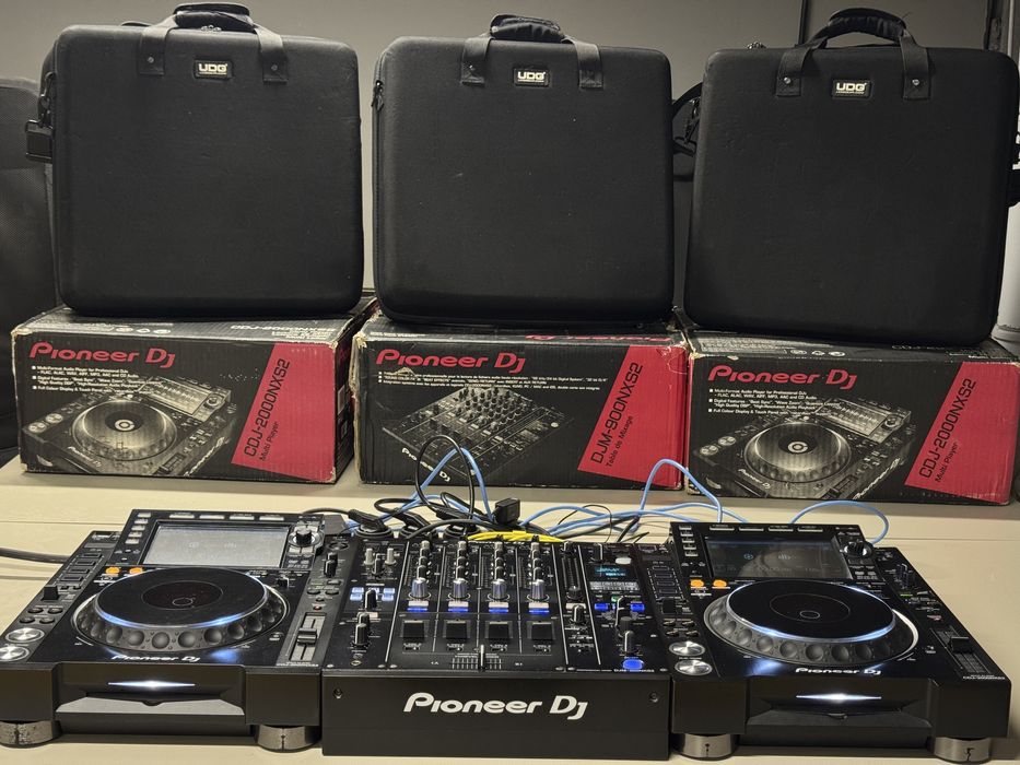 Pioneer CDJ 2000 nxs2 DJM 900 nxs2 + case i pudełka