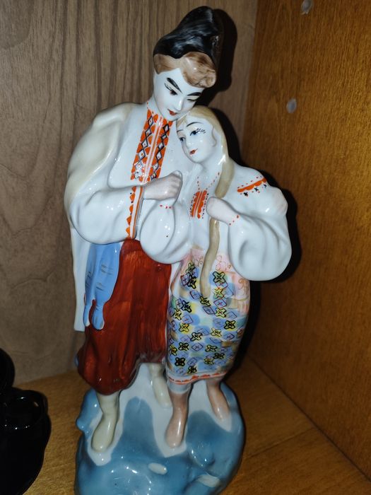 Фігурка козак і дівчина. Статуетка