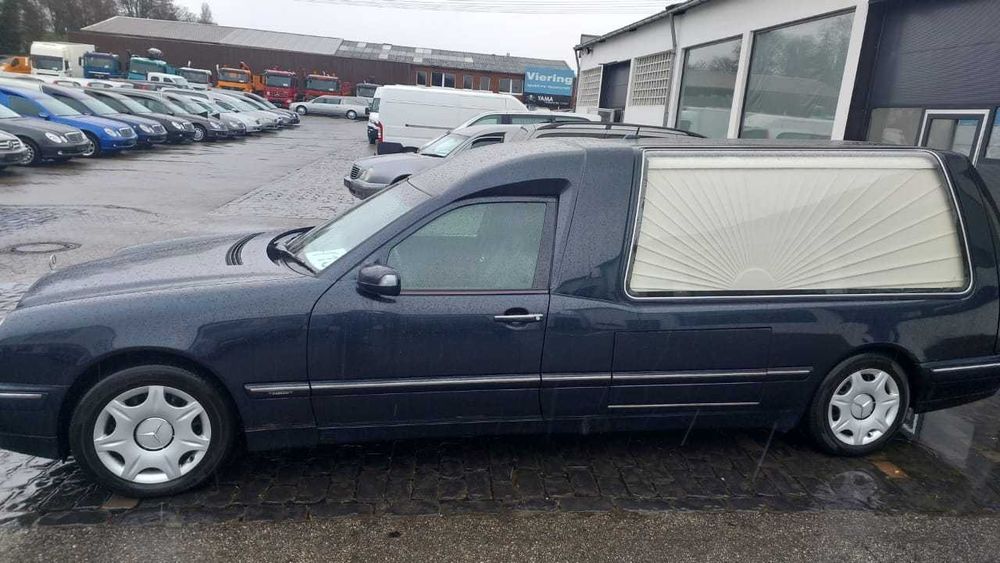 Ford Mondeo катафалк
