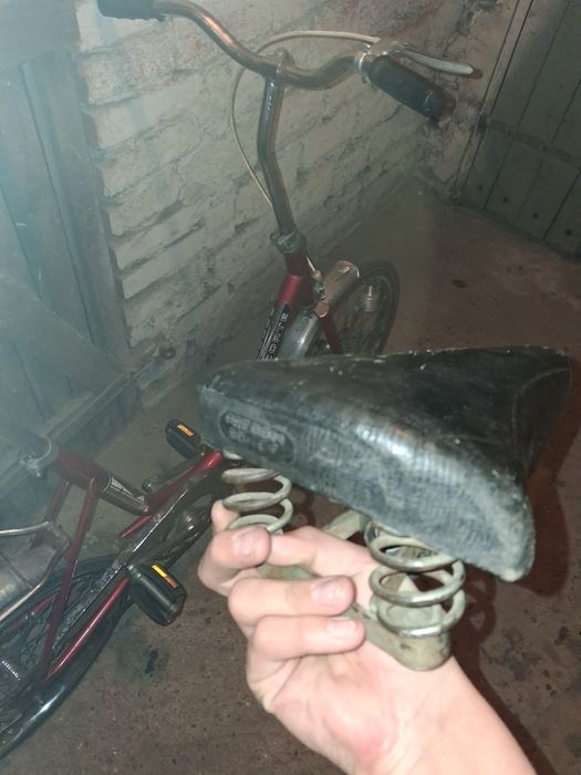 Rower z PRL Escorte gratis siodełko predom romet