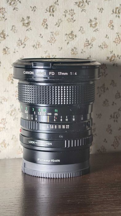 Canon FD 17 4 в гарному стані