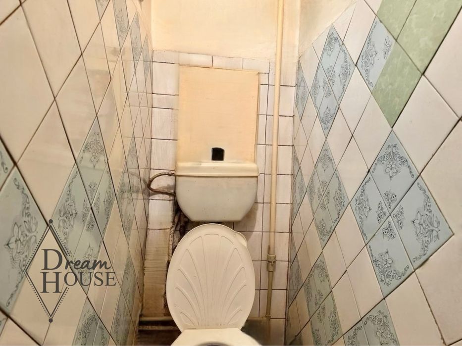 Продаж 4 кімнатної квартири