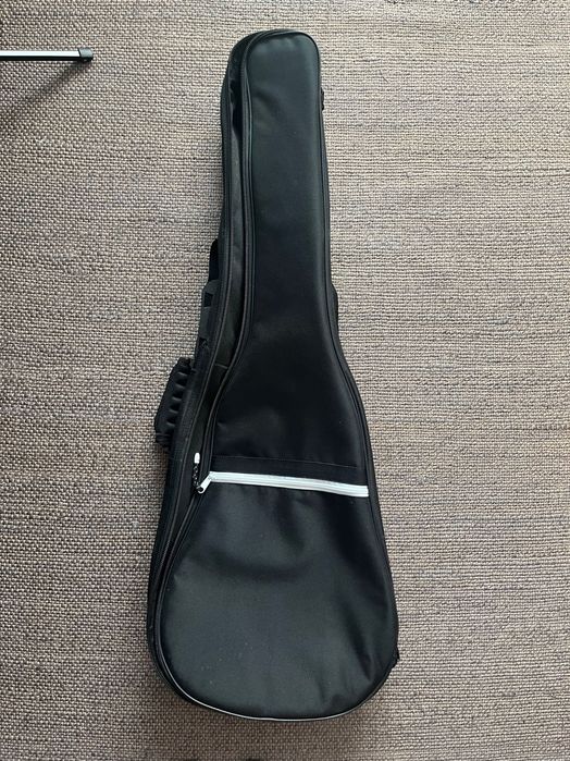 Guitarra Art & Lutherie (Godin)