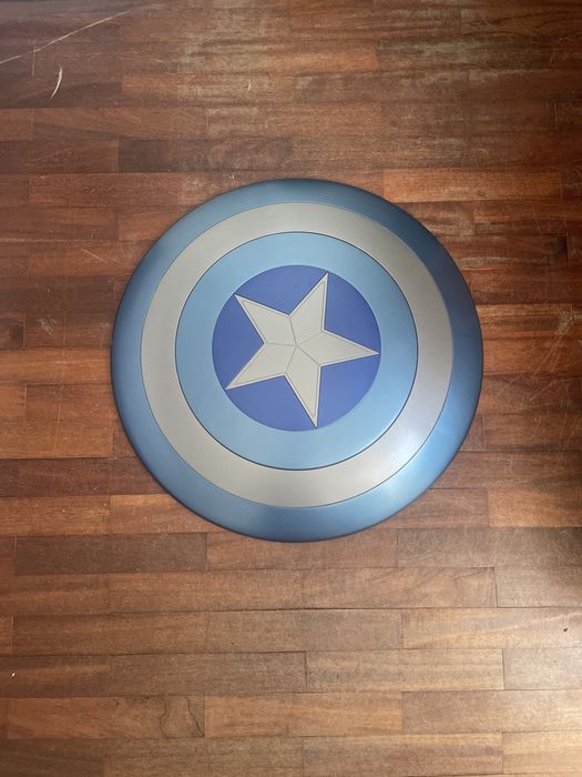 Replica do escudo Capitão américa, Falcão e Soldado Invernal Marvel legends series