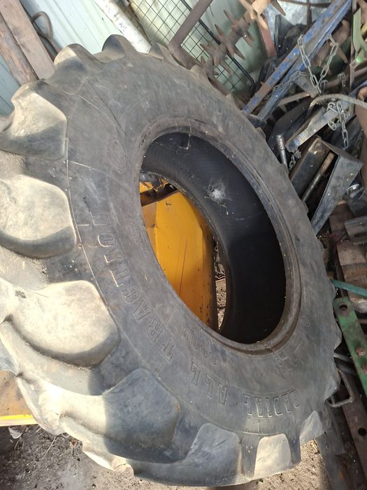 Opona rolnicza Firestone  13.6R24