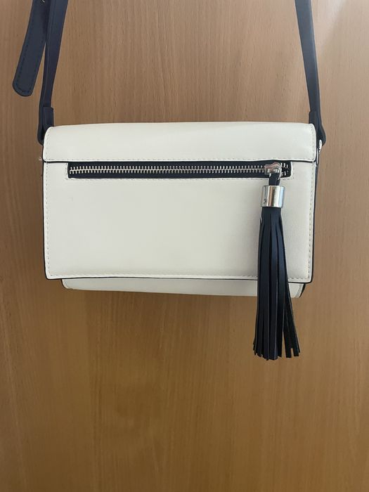 Biało-granatowa torebka C&A