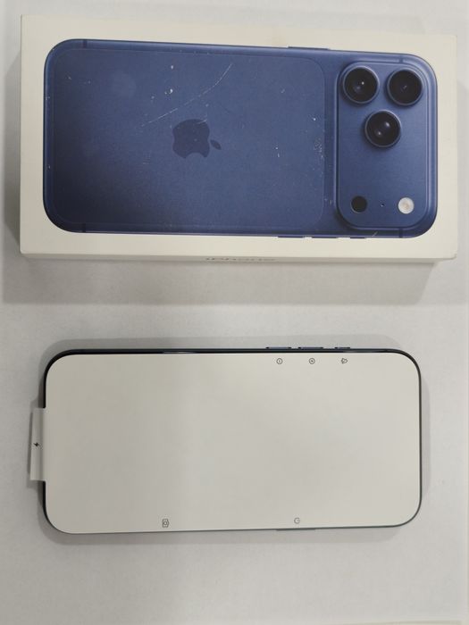 NOWY Telefon Apple Iphone 17 Pro Max 256GB eSIM Granatowy / Deep Blue DZIERŻONIÓW