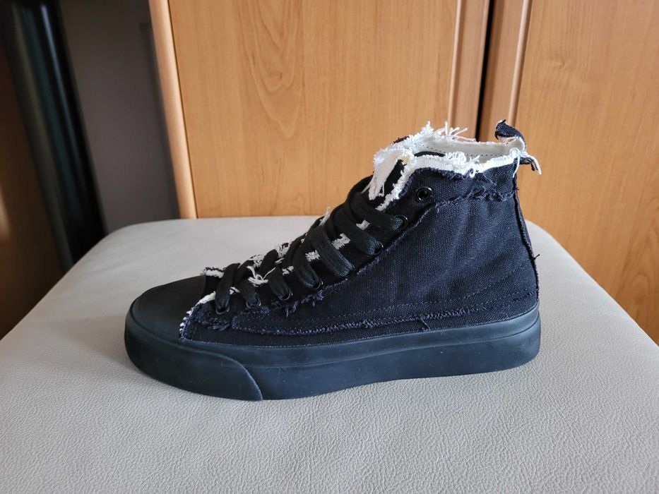 Buty sportowe ZARA, rozm. 41 - NOWE