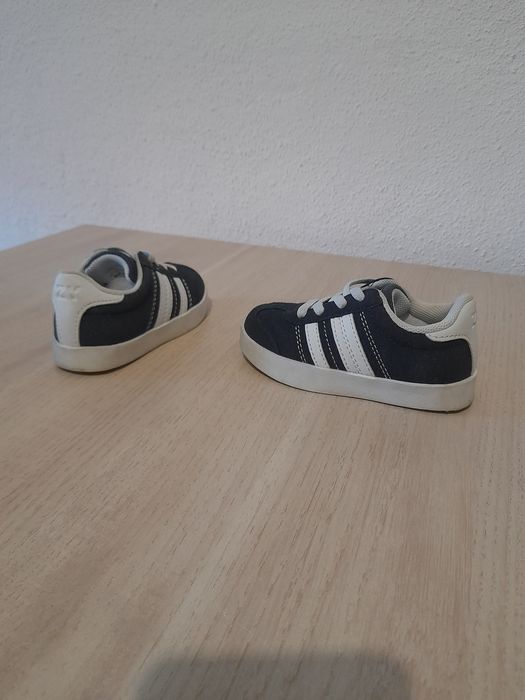 Ténis/ Sapatilhas Zippy 22