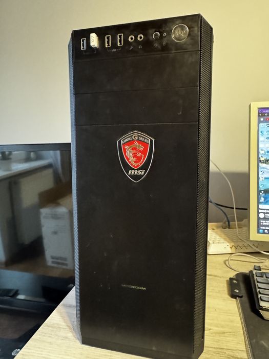 Komputer do grania R5/RTX