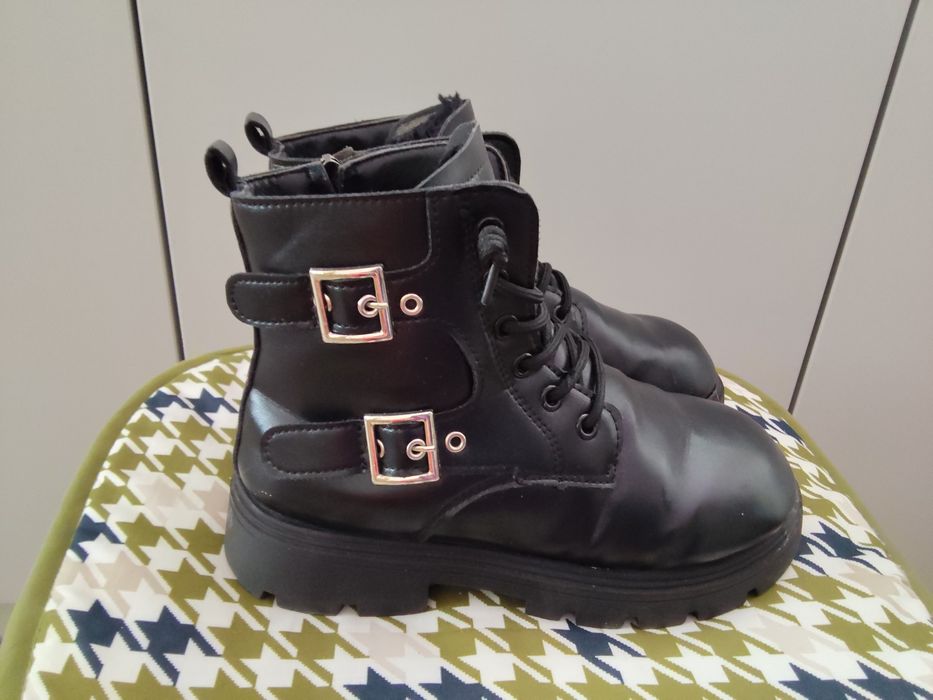 Чоботи зимові на дівчинку 36р 22см устілка