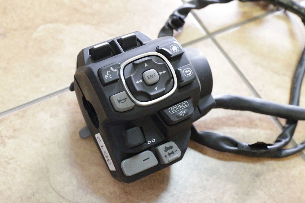 3612 Panel przycisków, manetka Prawa przełączniki HONDA GL1800 |2018+