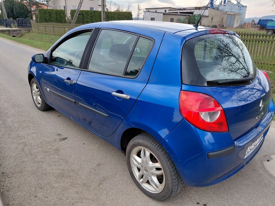Renault Clio 2008r 1.5cm spalanie 4.5l/100KM super stan