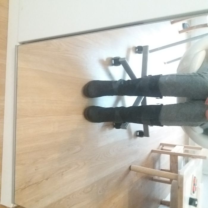 BOTAS ALTAS MARCA ARA super confortáveis quentes de pele pretas