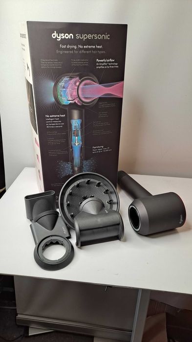 Suszarka Dayson Supersonic HD08 1600W + końcówki
