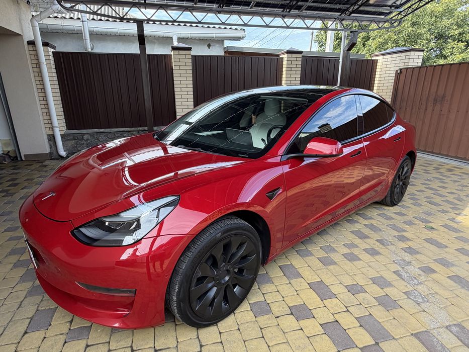 Tesla Model 3 2022