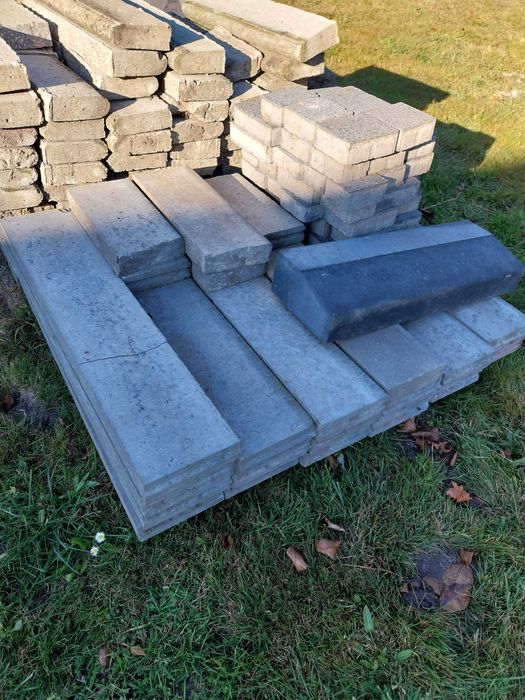 Obrzeża betonowe używane