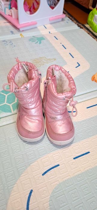 Дуже теплі чобітки дутики розмір 20