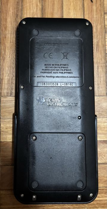 Calculadora Gráfica Texas Instruments TI-83 Premium CE