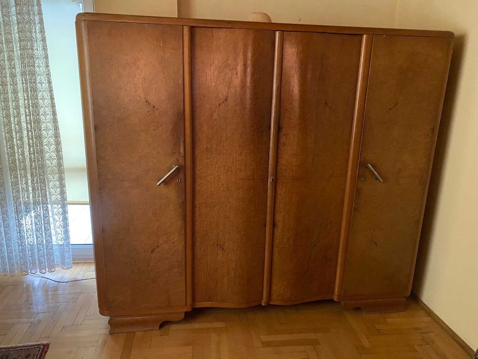 Duża szafa PRL fornir