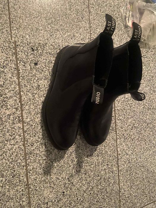 Buty męskie czarne, skórzane, rozmiar 42