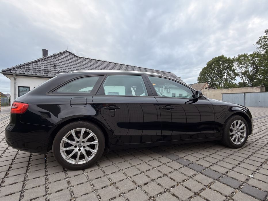 Audi A4 B8 pełny  lifting