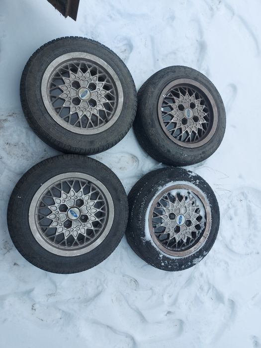 Sprzedam klasyczne felgi ford centra rs r13