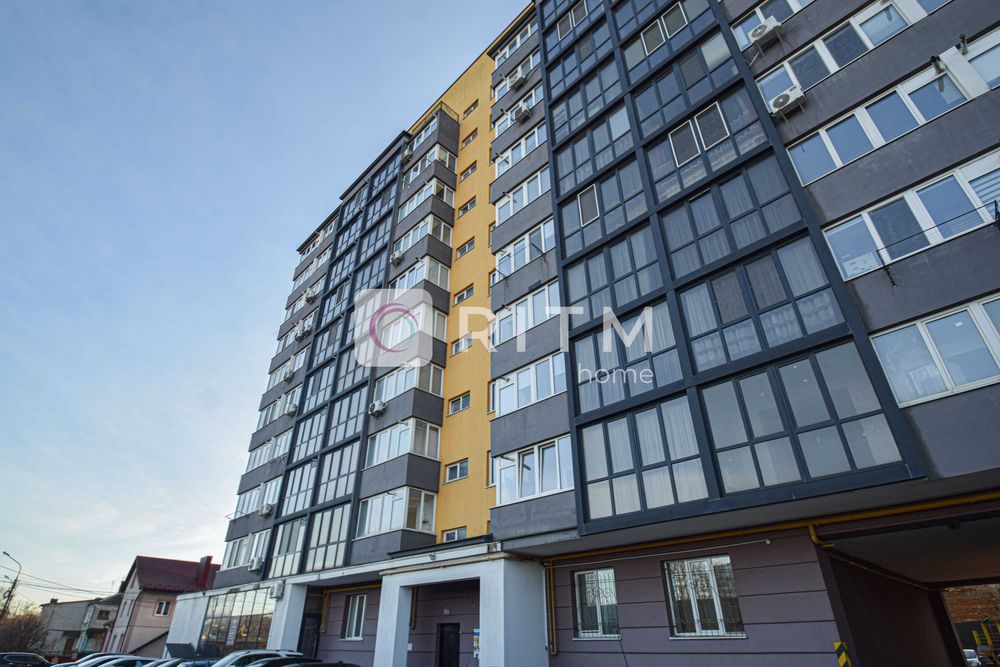 Простора 2-кімнатна квартира в новобудові, вул. Котляревського, 69