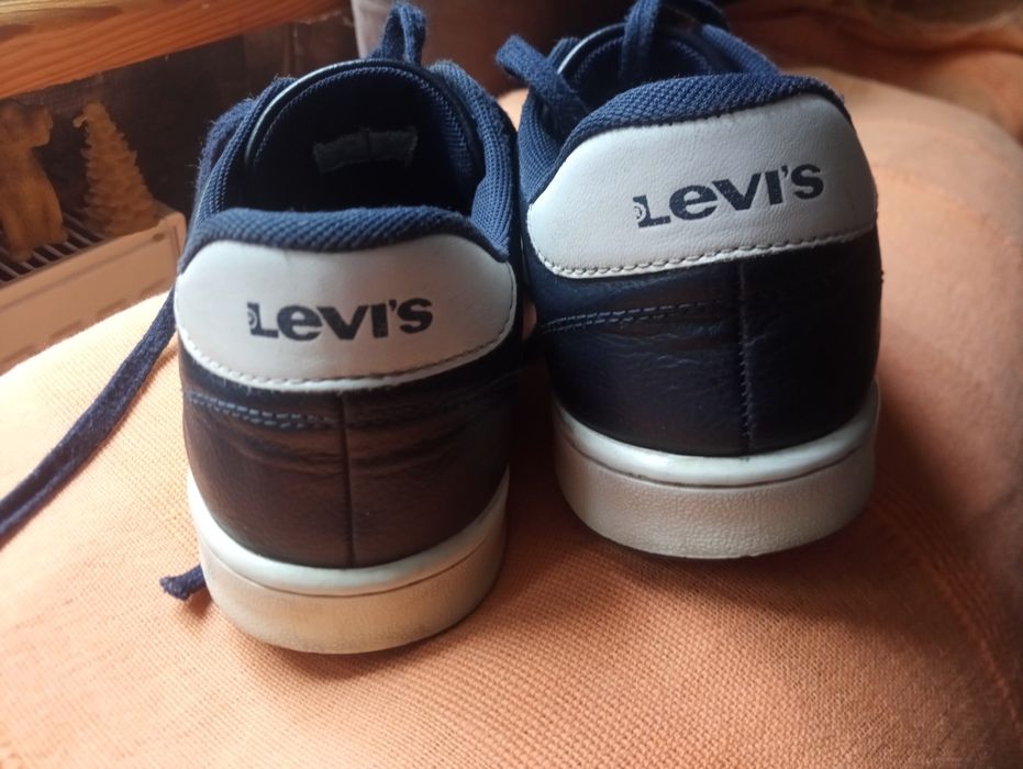 Buty Levis 37 półbuty