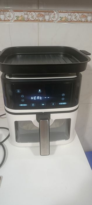 Air fryer com grelhador