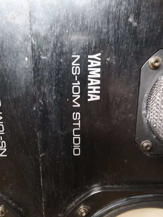 Yamaha NS10-m Studio + wzmacniacz Yamaha A100 (Zestaw)
