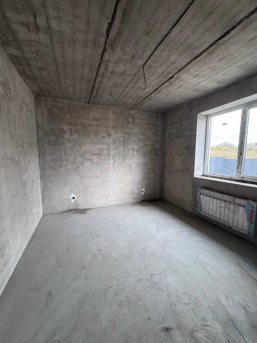 Продаж сучасного одноповерхового будинку з частковим ремонтом.