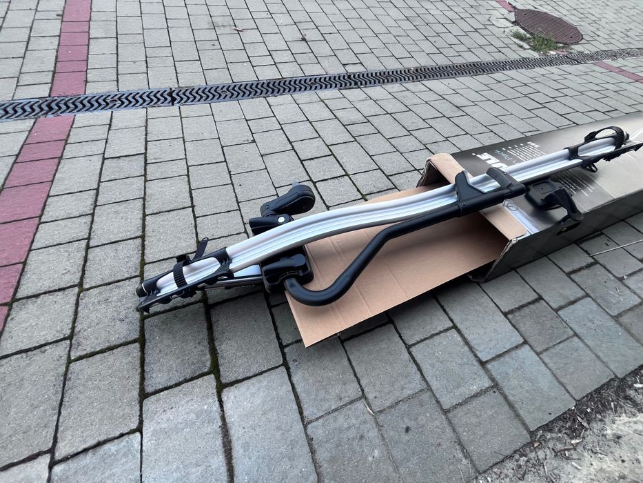 Nowe Uchwyty rowerowe  thule 591 2szt