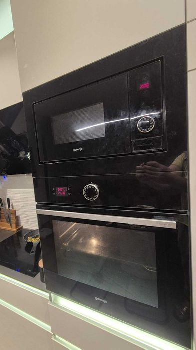 Mikrofalówka Gorenje model: BM6240SY2B