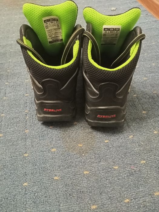 Продам мотоботы 41 размера