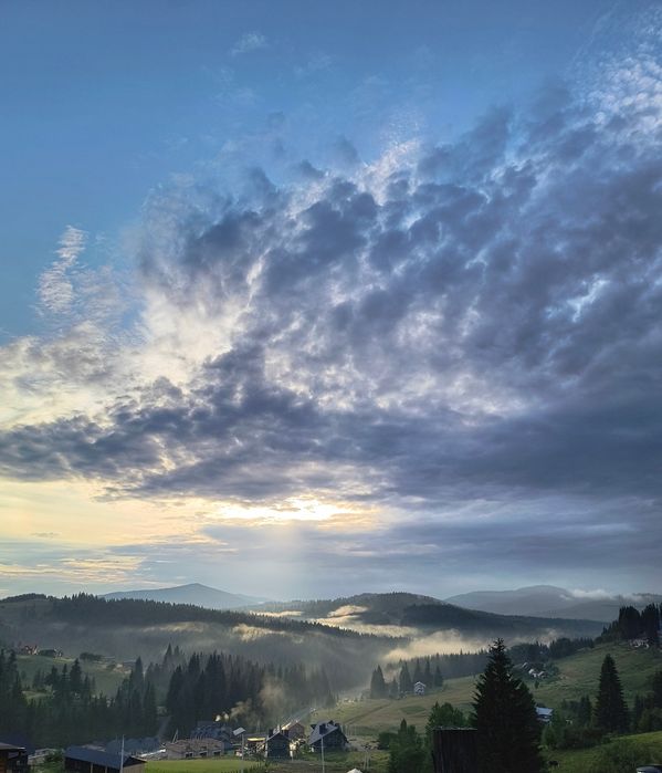 Відпочинок в Карпатах Mountain Dew