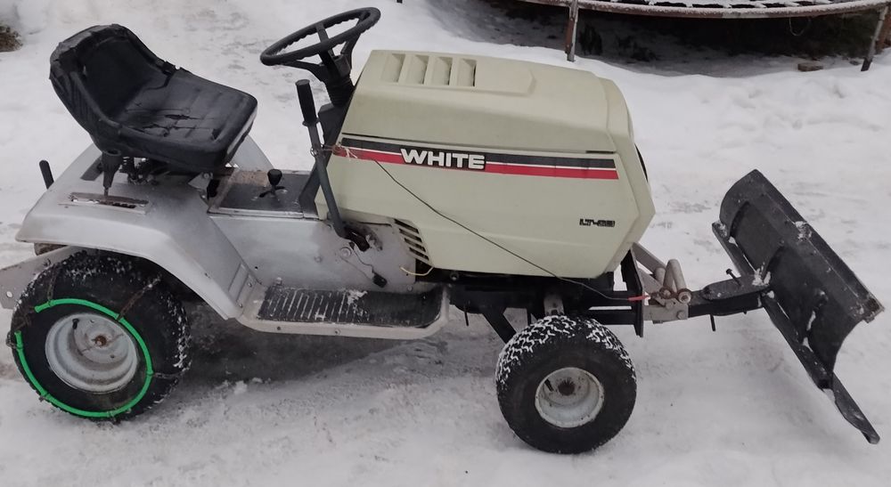 Traktorek kosiarka WHITE MTD Silnik Briggs 11.5 z pługiem brak Kosiska