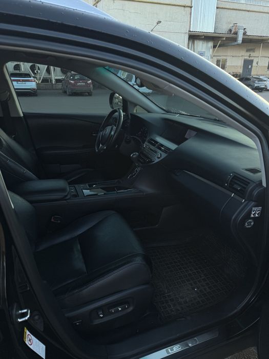Lexus RX270 2013р