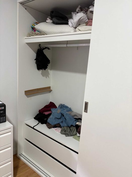 Guarda-Roupa de Casal JOM Indústria Tavira – Usado em Ótimo Estado