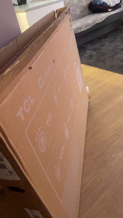Sprzedaż uszkodzone go telewizora TCL 55C655 55” QLED 4K Google TV