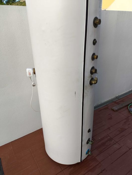 Sistema de painéis solares térmicos 300l