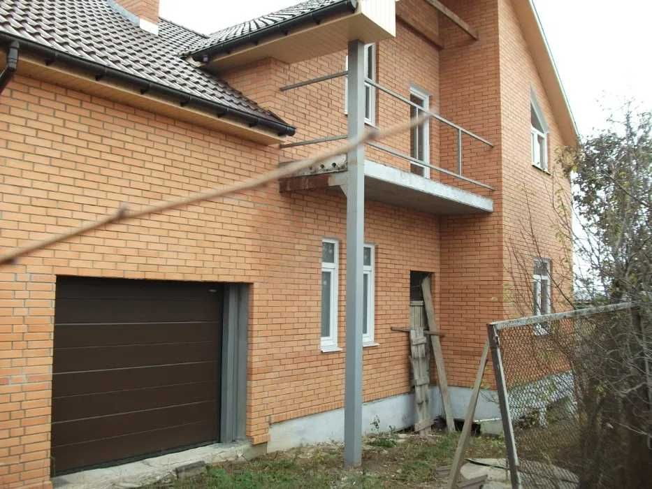 Продам дом в живописном посёлке Высокий,180м2 (код 4825)