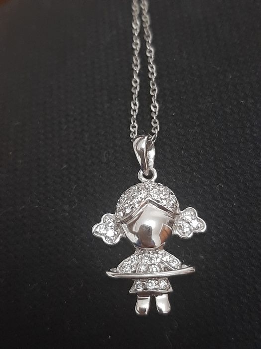 Colar com pengente,prata