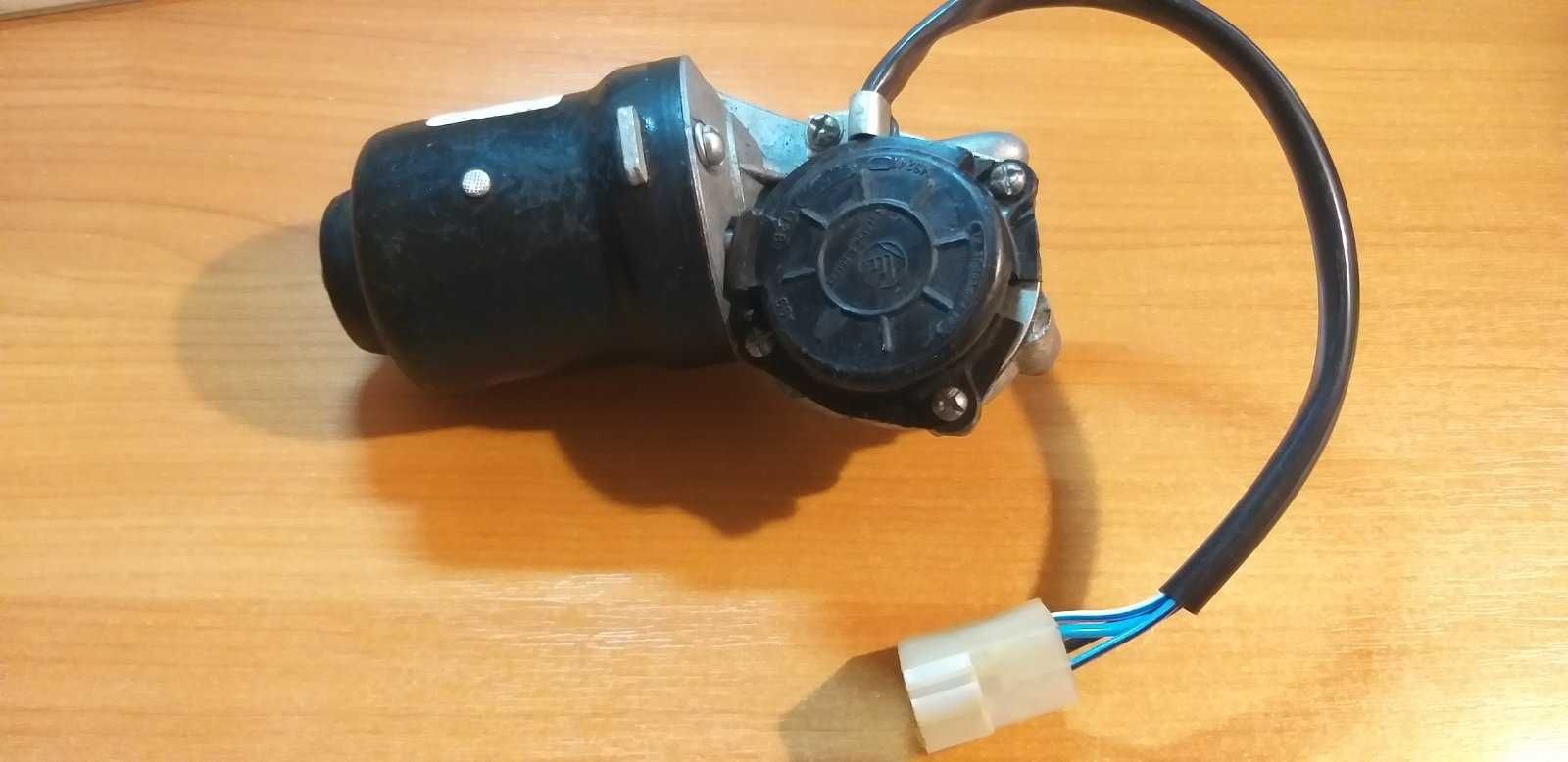 Моторедуктор, бачок омыв., трапеция ВАЗ 2101, 2108-2115,УАЗ,ГАЗ: 850 ...