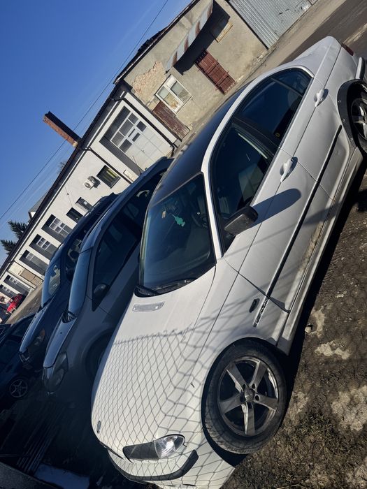 Bmw e46 325i  m54b25 z vin