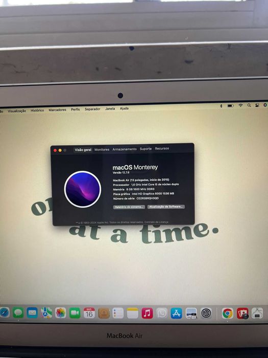 MacBook Air 13” (2015) — super conservado