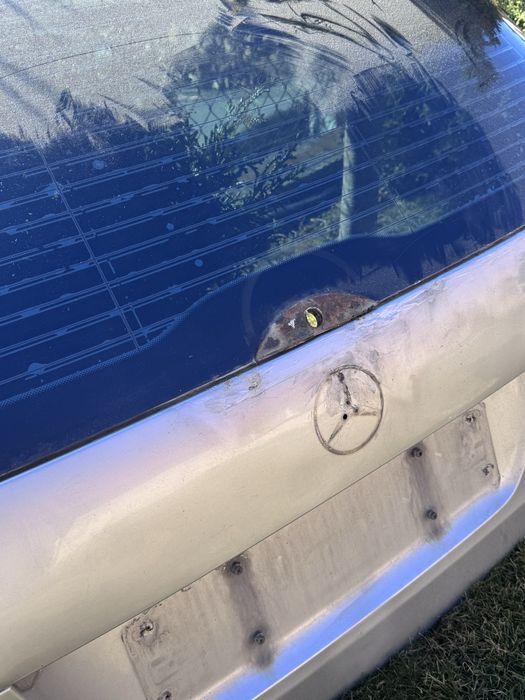 Klapa do badaznika mercedes